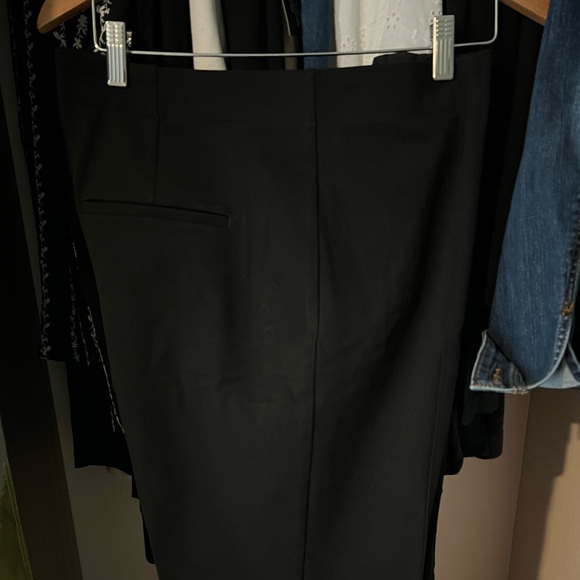 AnnTaylor Ankle Pants with Kick Flare Black - Picture 1 of 1